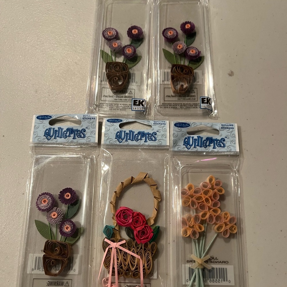 EK Success Quilling Flower Stickers Set